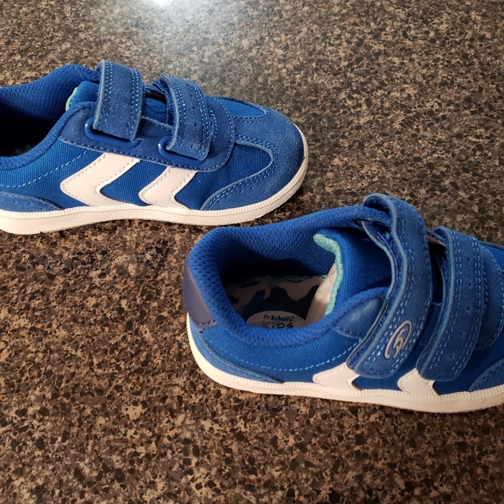 Size 8 Toddler Dr. Scholl's Kids Sneakers